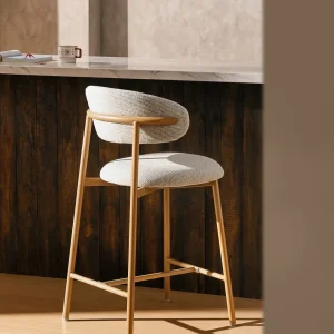 Rowan Barhocker mit Chenillebezug in Beige